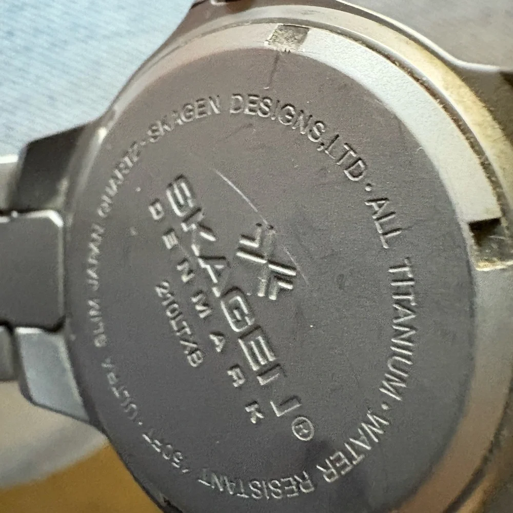 Skagen Titanium Watch with Black Dial - Picture 4 of 5